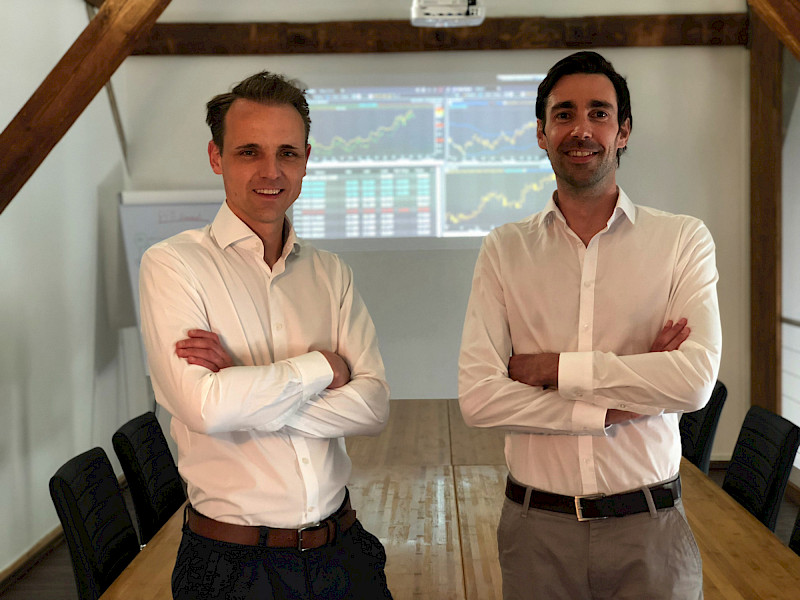Felix Zimmermann (links) und Achim Kohberger haben im Januar 2015 als Geschäftsführende Gesellschafter die PortfolioWerkStadt GmbH gegründet.